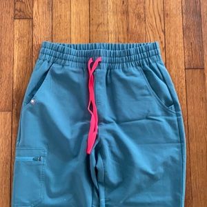 Figs high waisted Zamora jogger scrub pants